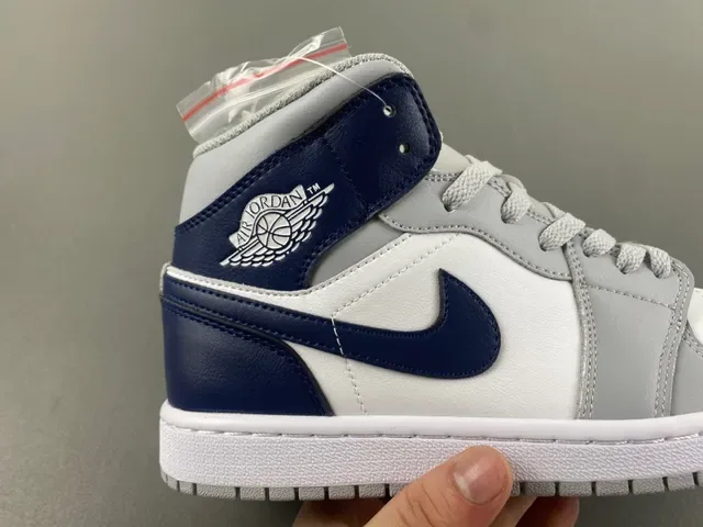 Air Jordan 1 Gray Navy High-Top Leather-Paneled Basketball Shoes 3