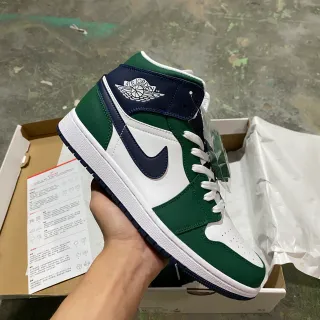 Air Jordan 1 High 森林绿海军蓝白篮球鞋