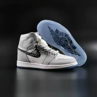 Air Jordan 1 High 浅灰白透蓝篮球鞋