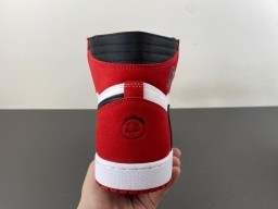 Chaussures de basketball Air Jordan 1 High rouge blanc noir 4