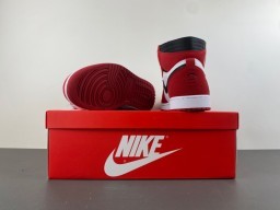 Chaussures de basketball Air Jordan 1 High rouge blanc noir 15