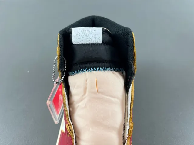 Air Jordan 1 High chaussures de basketball rouge blanc noir 6