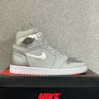 Air Jordan 1 Metallic Silver High-Top Basketball Shoes