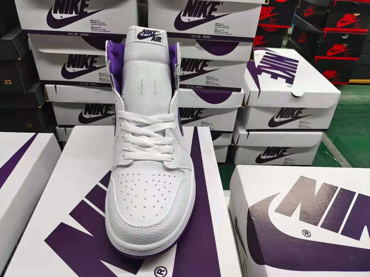 Air Jordan 1 White Purple Basketball Shoes 4