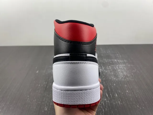 Air Jordan 1 White Red High-Top Perforated Toe Basketball Shoes 8