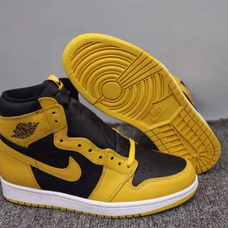 Air Jordan 1 Yellow and Black Basketball Shoes