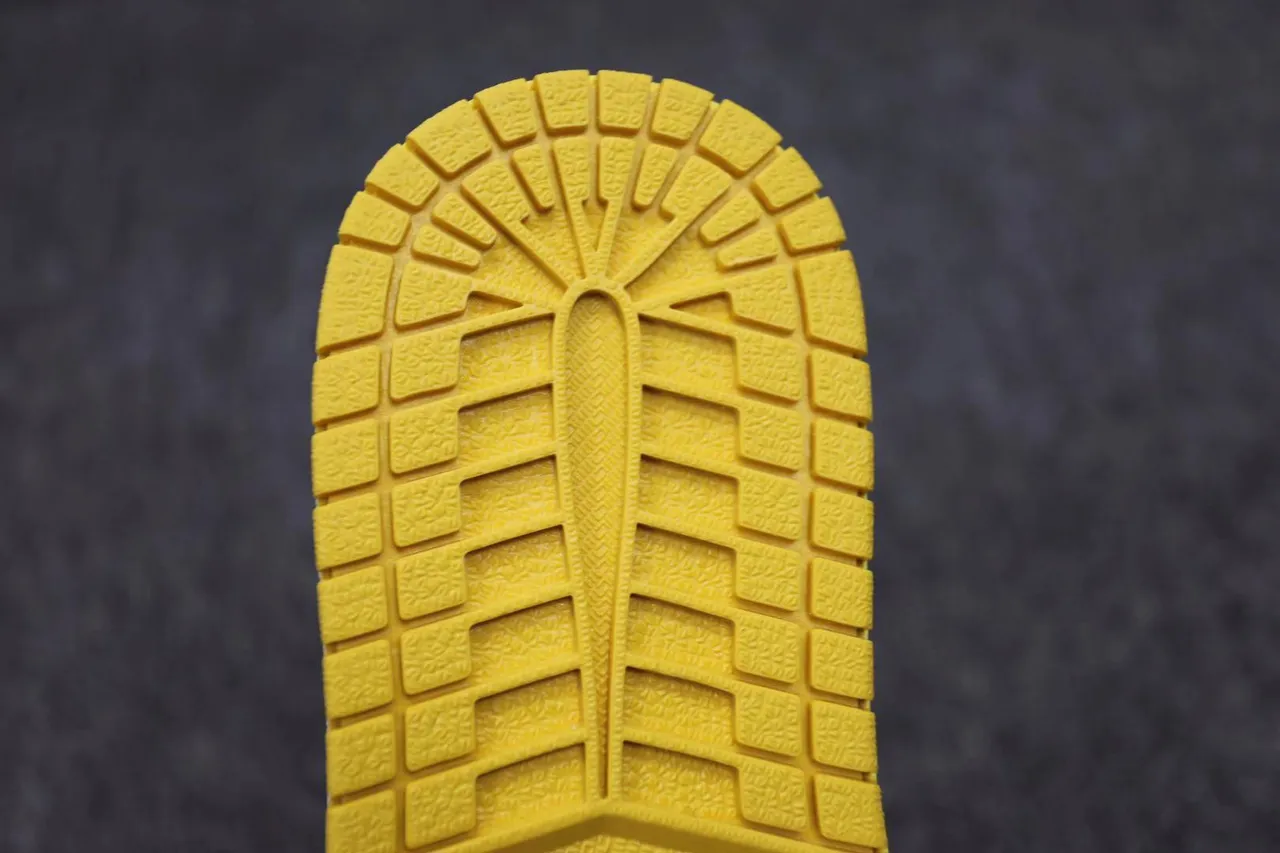 Air Jordan 1 Yellow and Black Basketball Shoes 15
