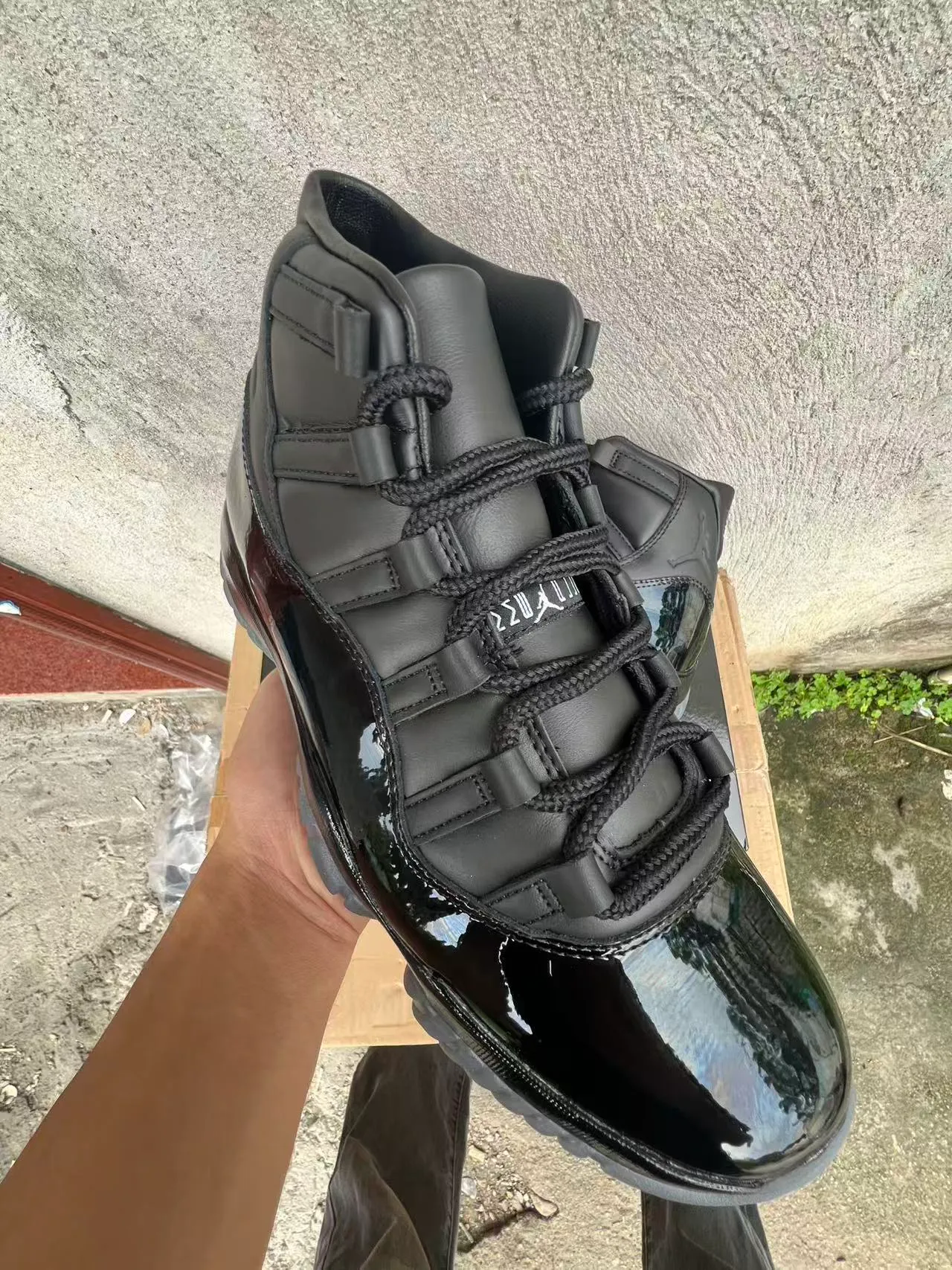 Air Jordan 11 Black Patent Leather Basketball Shoes 2
