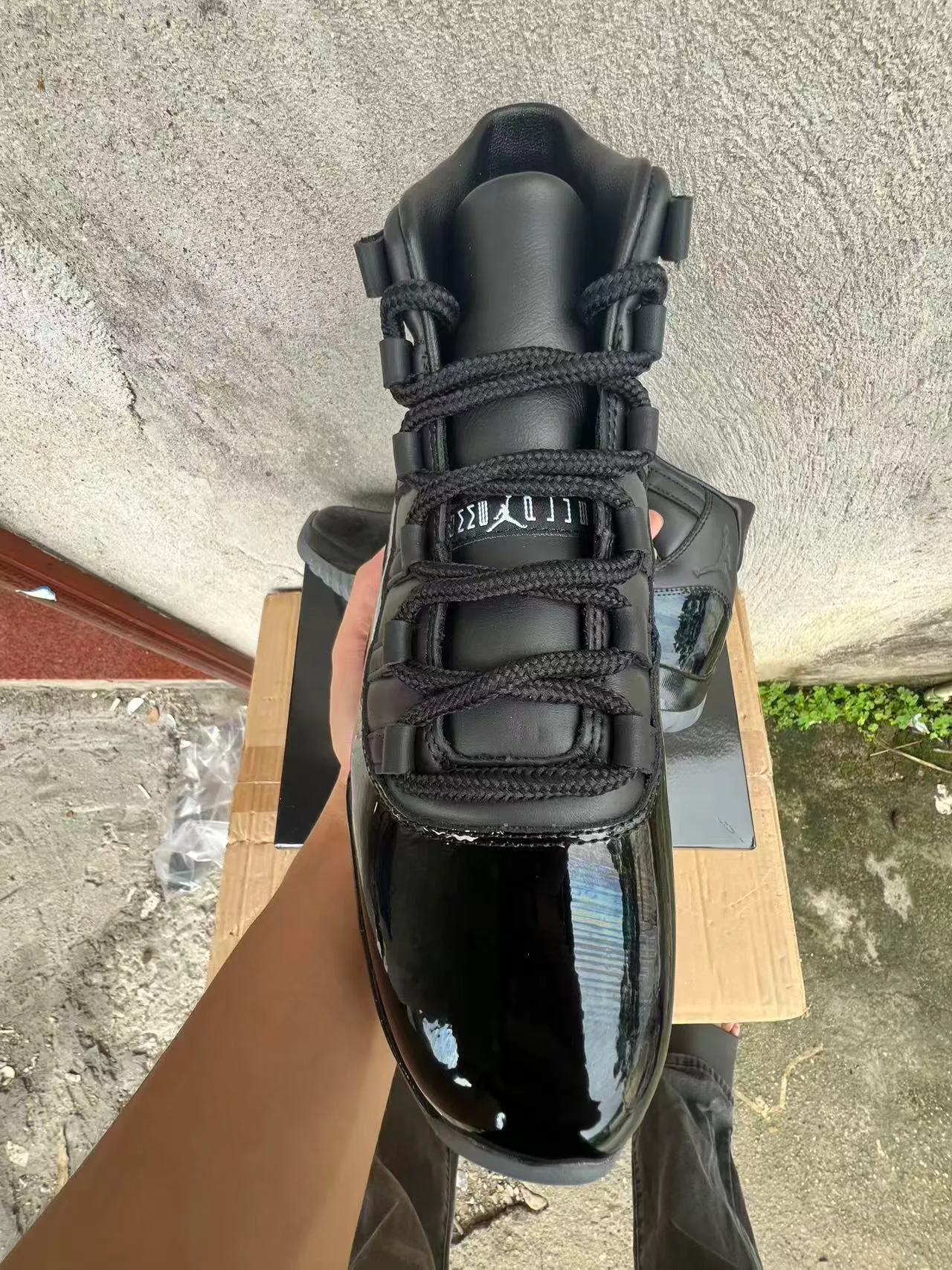 Air Jordan 11 Black Patent Leather Basketball Shoes 3