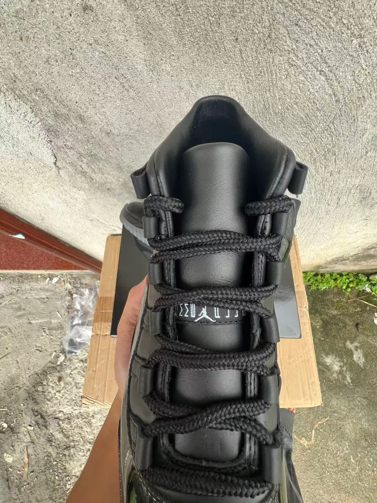 Air Jordan 11 Black Patent Leather Basketball Shoes 4