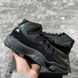 Air Jordan 11 Black Teal 亮面皮革 篮球鞋
