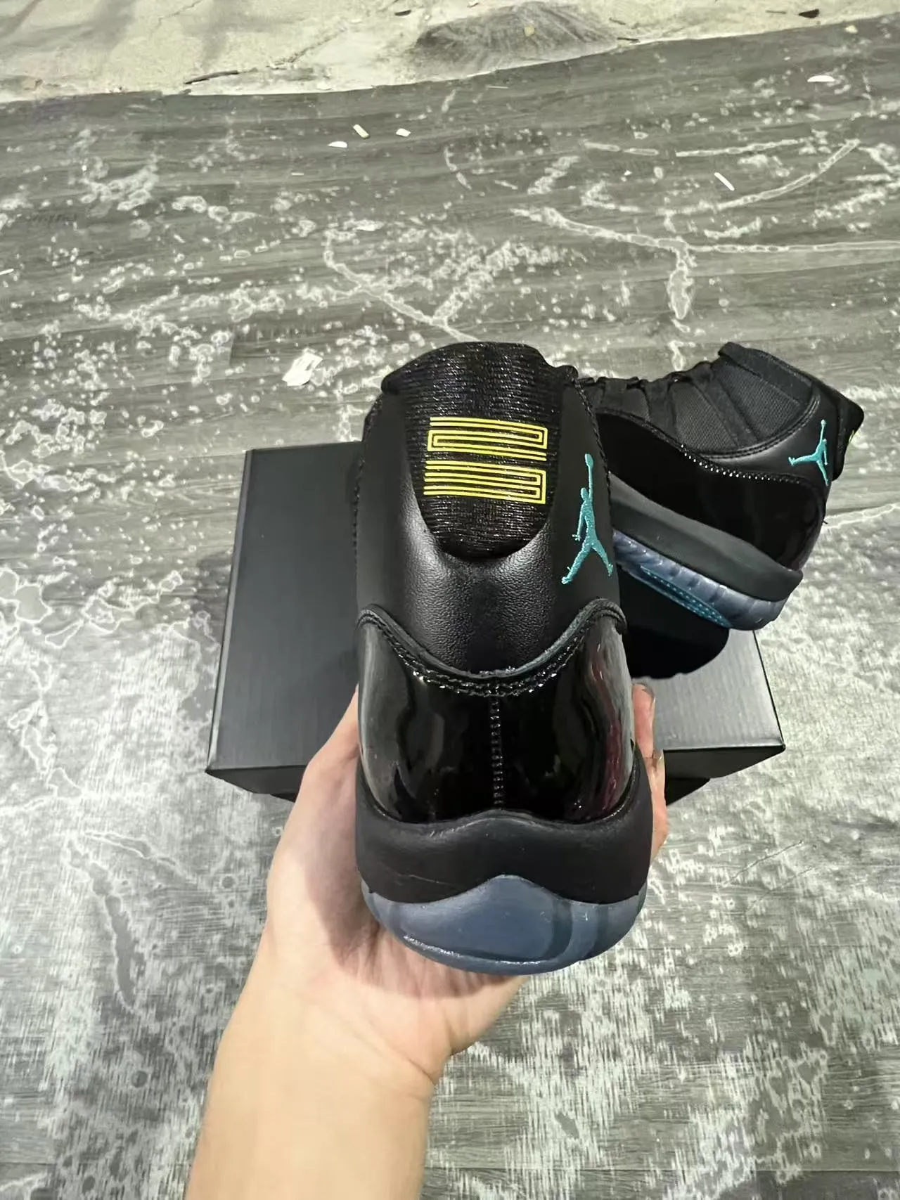 Air Jordan 11 Tênis de Basquete Preto Turquesa 7