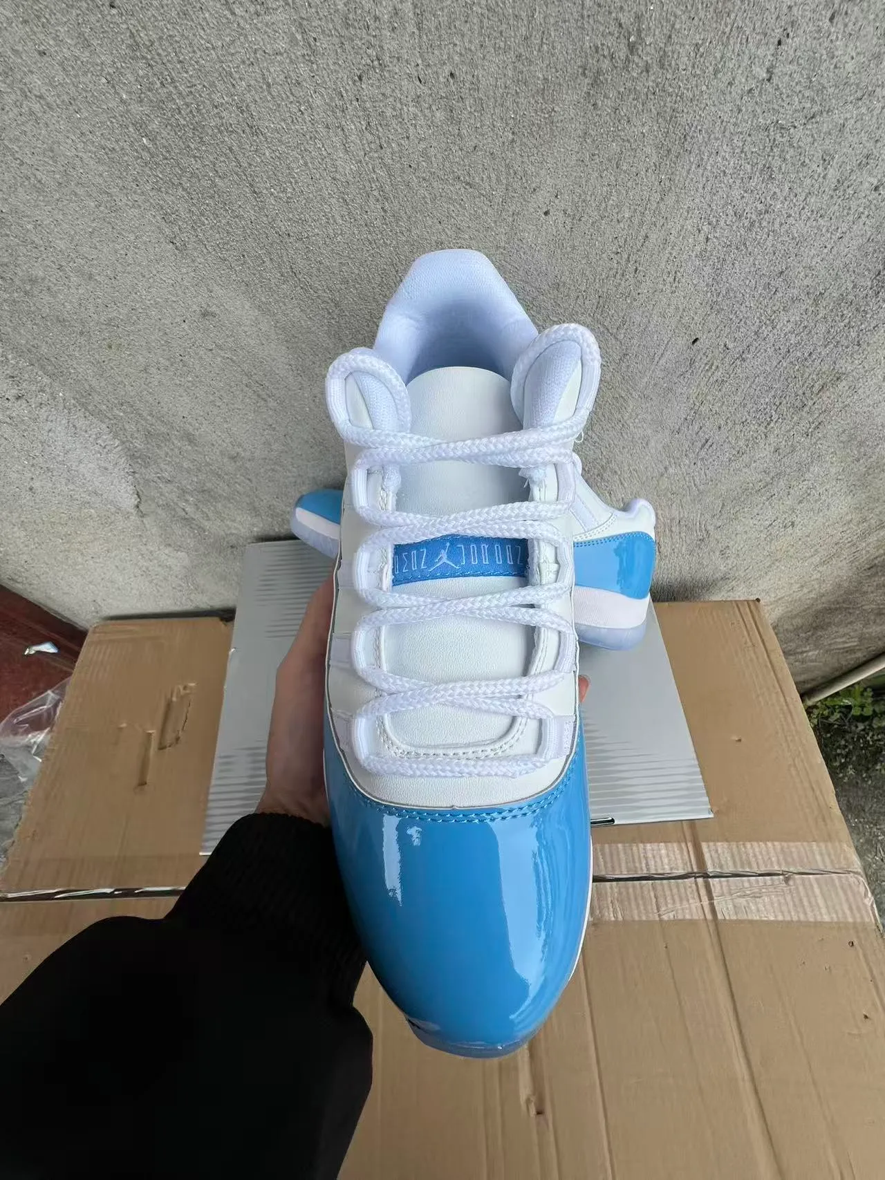 Air Jordan 11 Light Blue Patent Leather Basketball Shoes 3