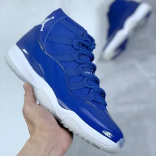 Air Jordan 11 皇家蓝 漆皮 篮球鞋