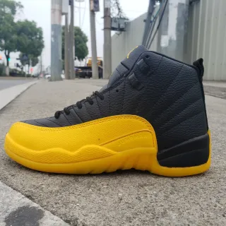 Air Jordan 12 黑黄篮球鞋