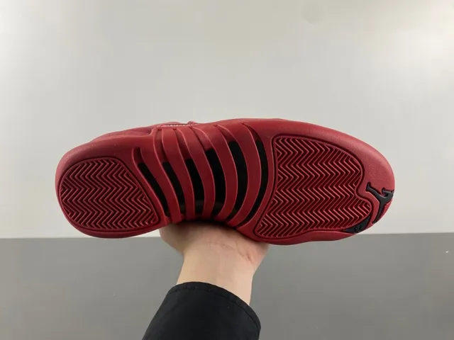 Air Jordan 12 Monochromatic Red Basketball Shoes 7