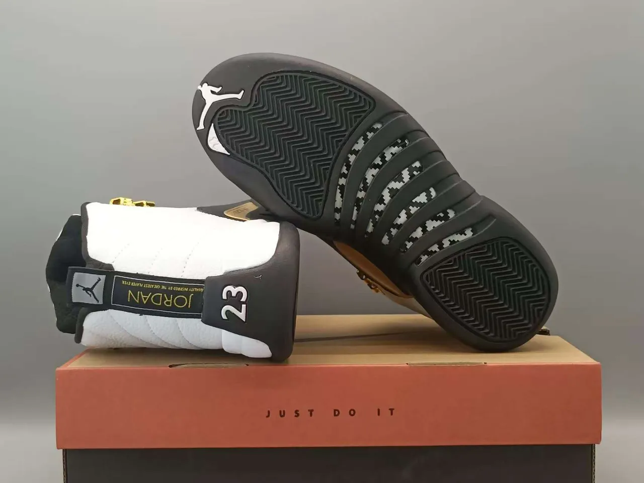 Air Jordan 12 White Black Gold Basketball Shoes 3