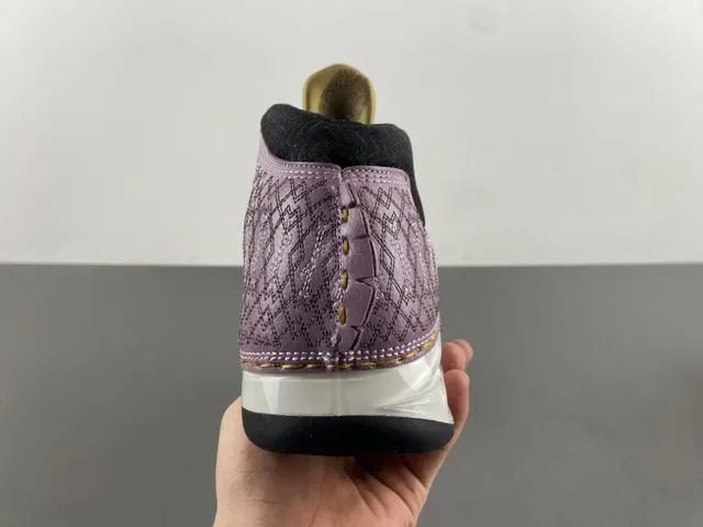 Air Jordan 22 Lavanda y Blanco Zapatos de Baloncesto Acolchados 4