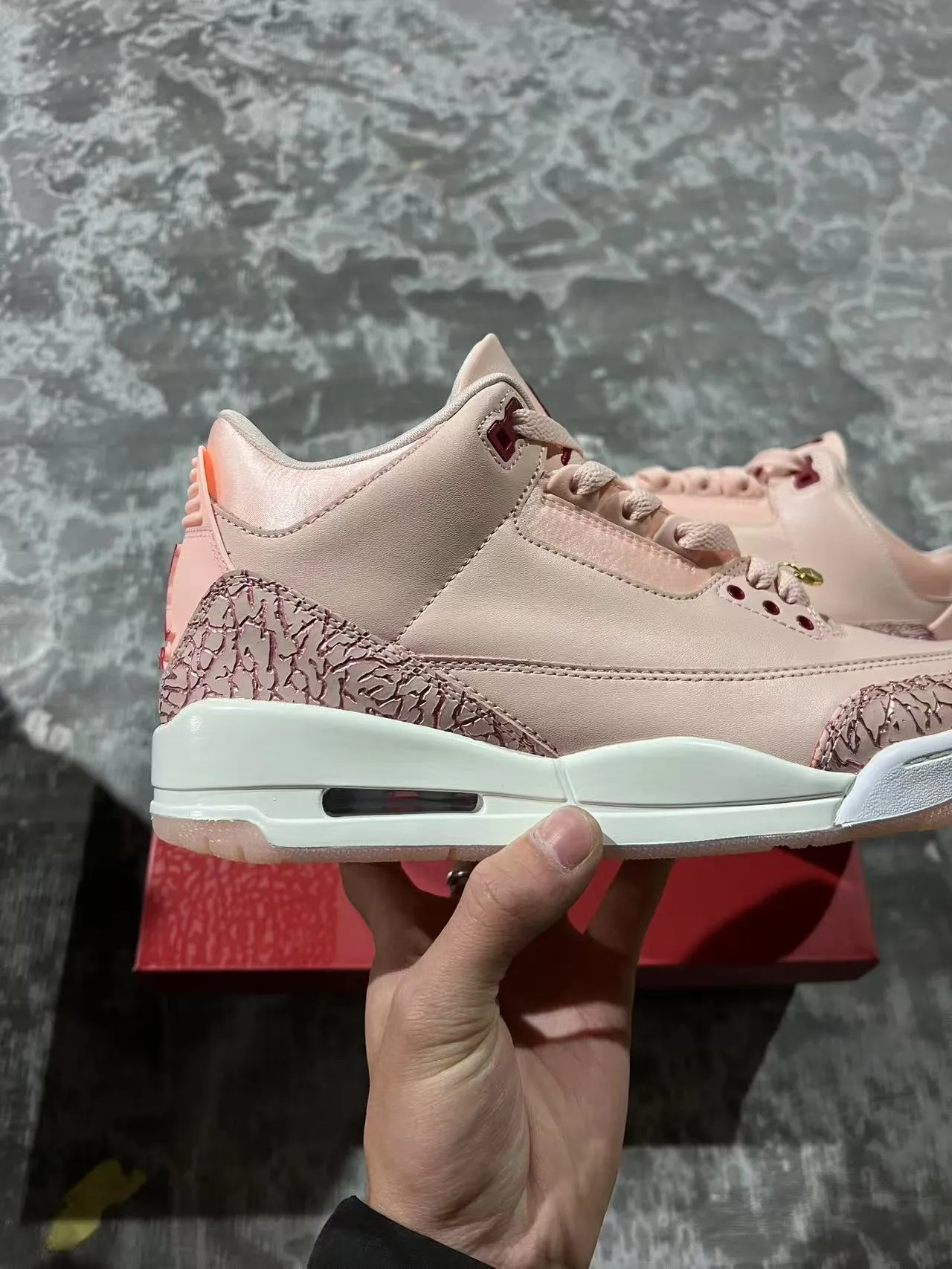 Air Jordan 3 Dusty Pink Elephant Print Basketball Shoes 8