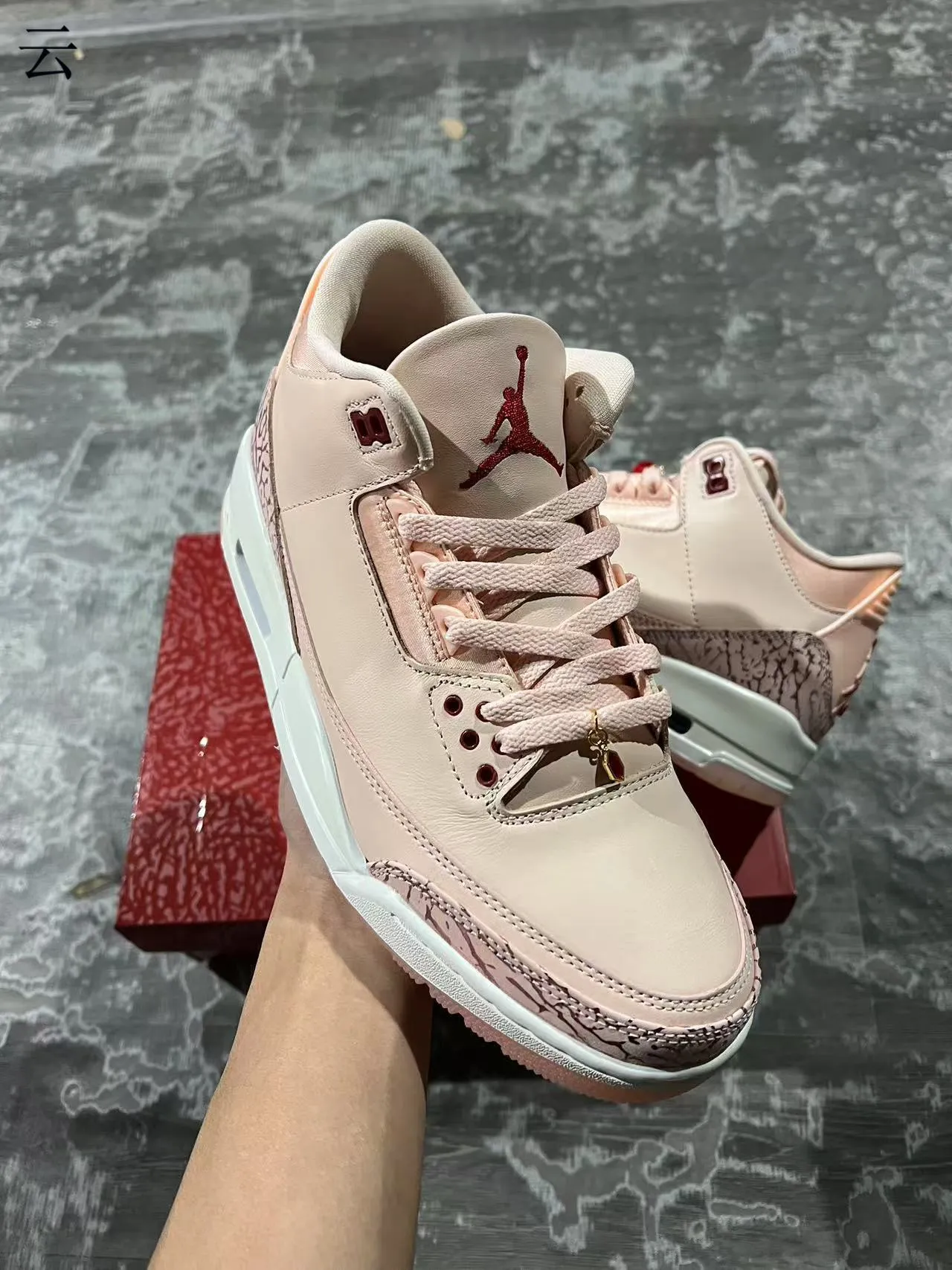 Air Jordan 3 Pale Pink Elephant Print Basketball Shoes 2