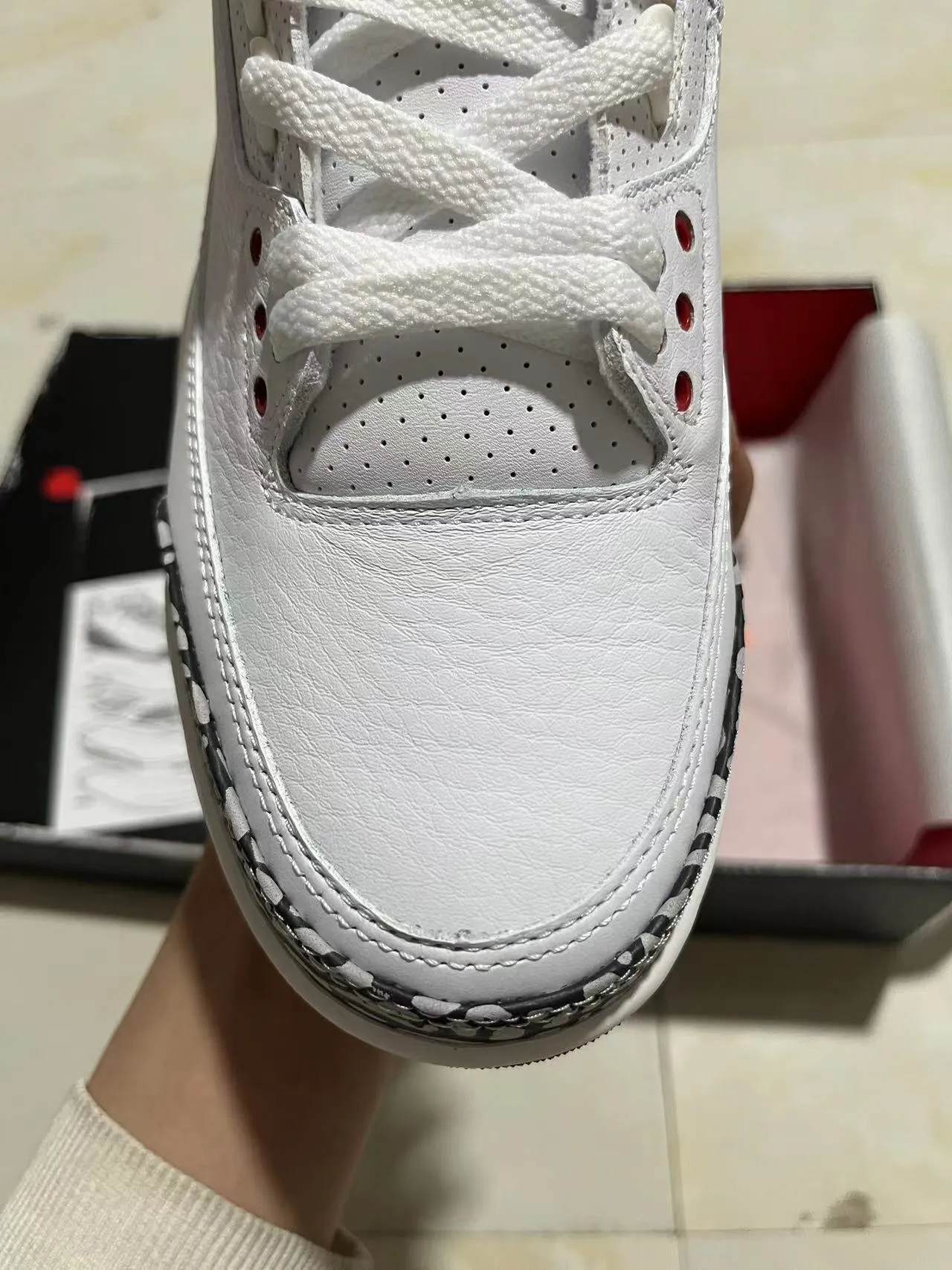 Air Jordan 3 Branco Preto Elefante Tênis de Basquete 3