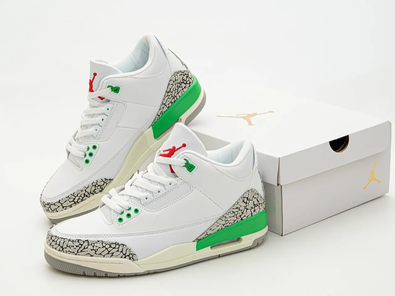 Air Jordan 3 White Cement Green Basketball Shoes 5