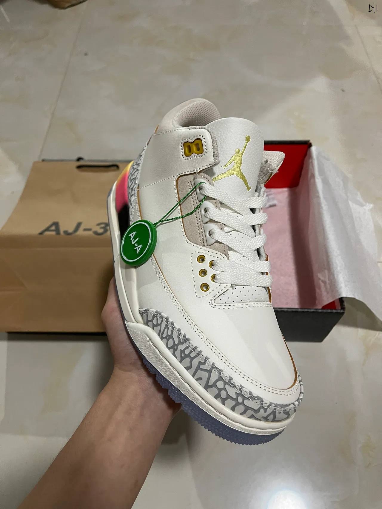 Air Jordan 3 White Elephant Print Gradient Heel Basketball Shoes 2