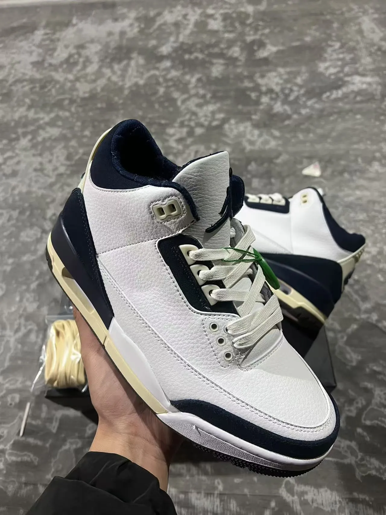 Air Jordan 3 White Navy Cream Basketball Shoes 2