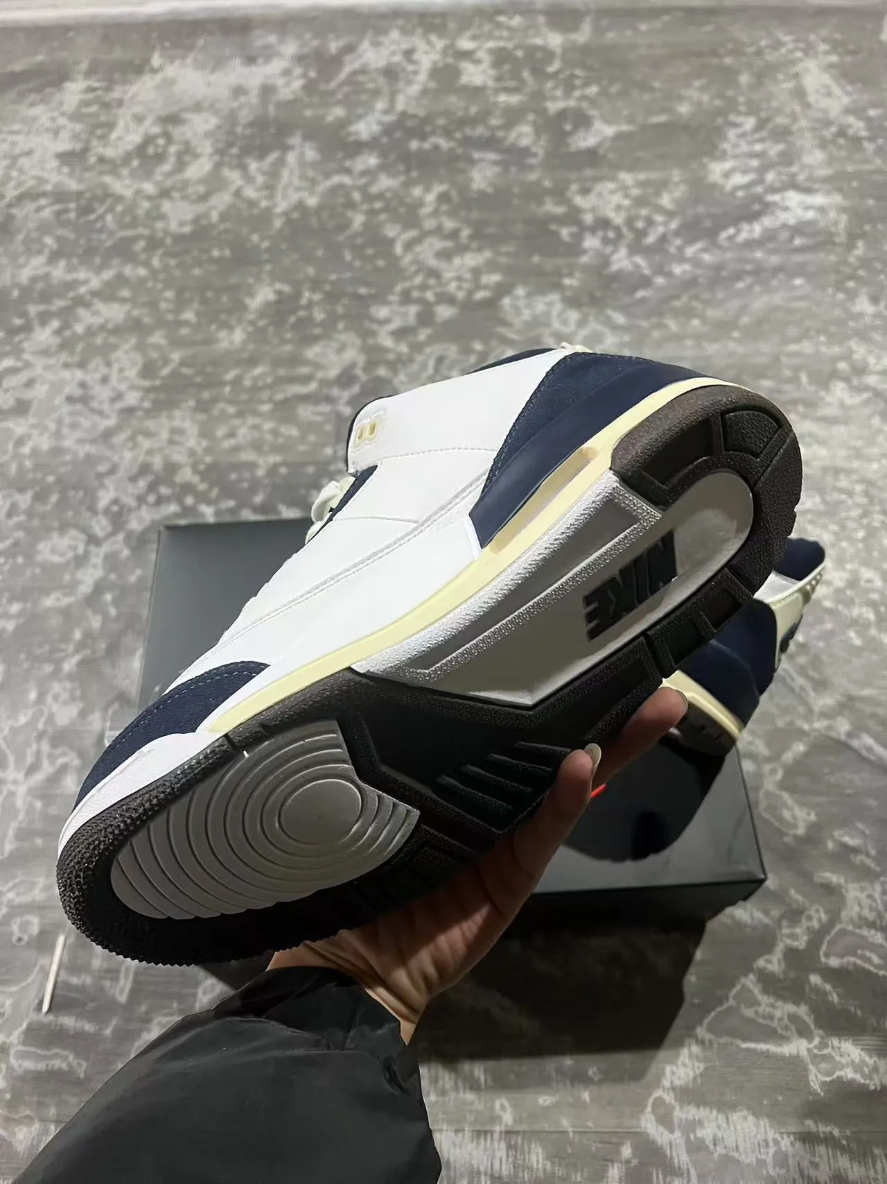 Air Jordan 3 White Navy Cream Basketball Shoes 6