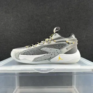 Air Jordan 37 Low Gray Yellow Silhouette Textured Mesh Upper Basketball Shoes