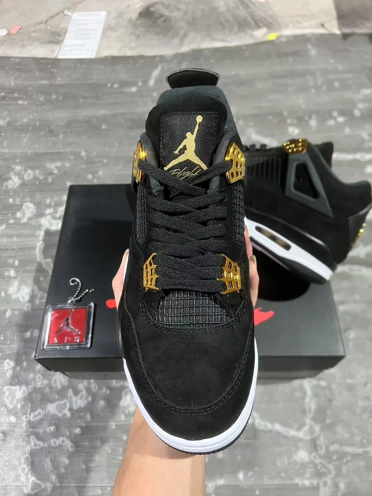 Air Jordan 4 Black White Gold Basketball Shoes 3