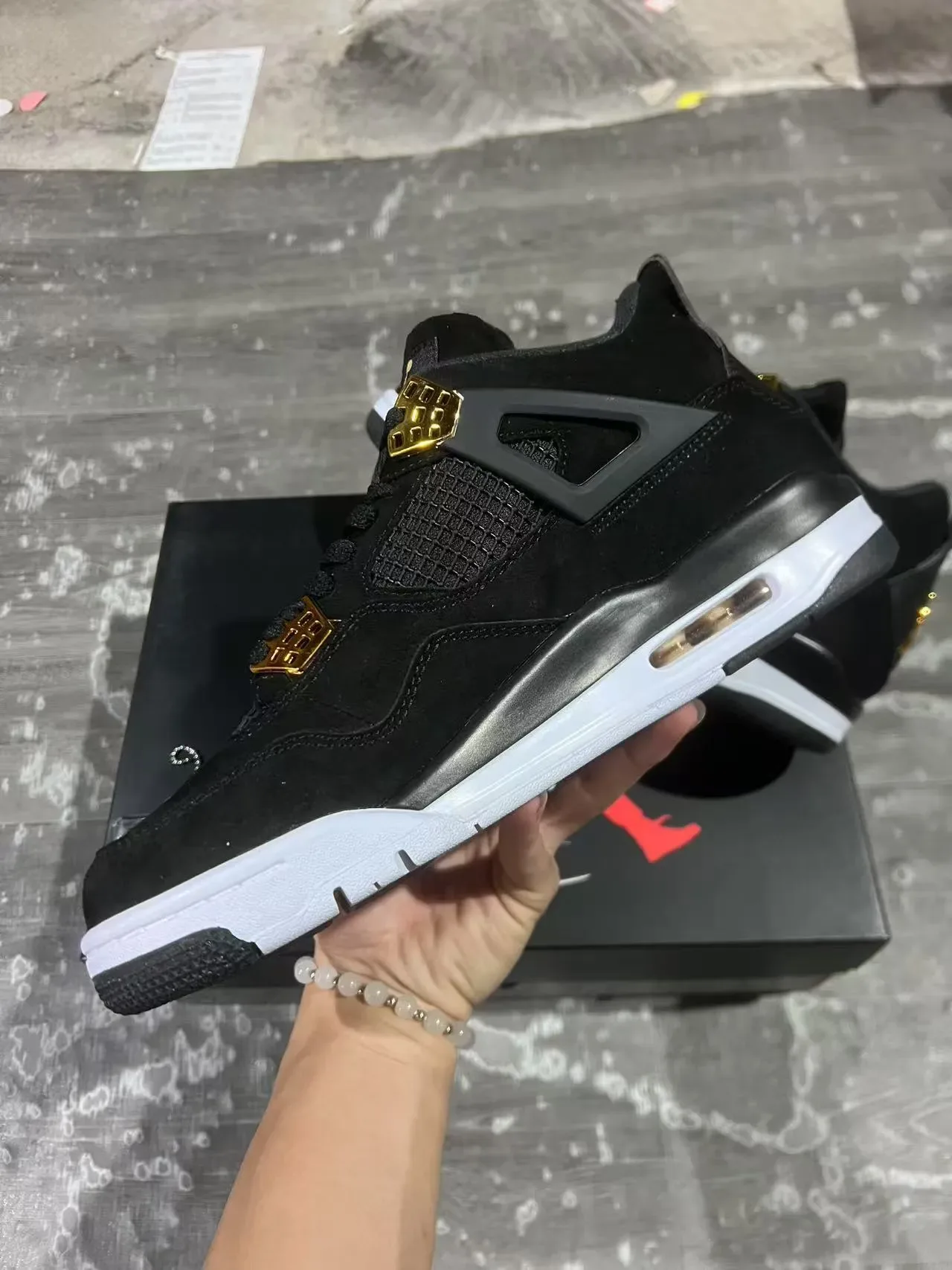 Air Jordan 4 Black White Gold Basketball Shoes 5