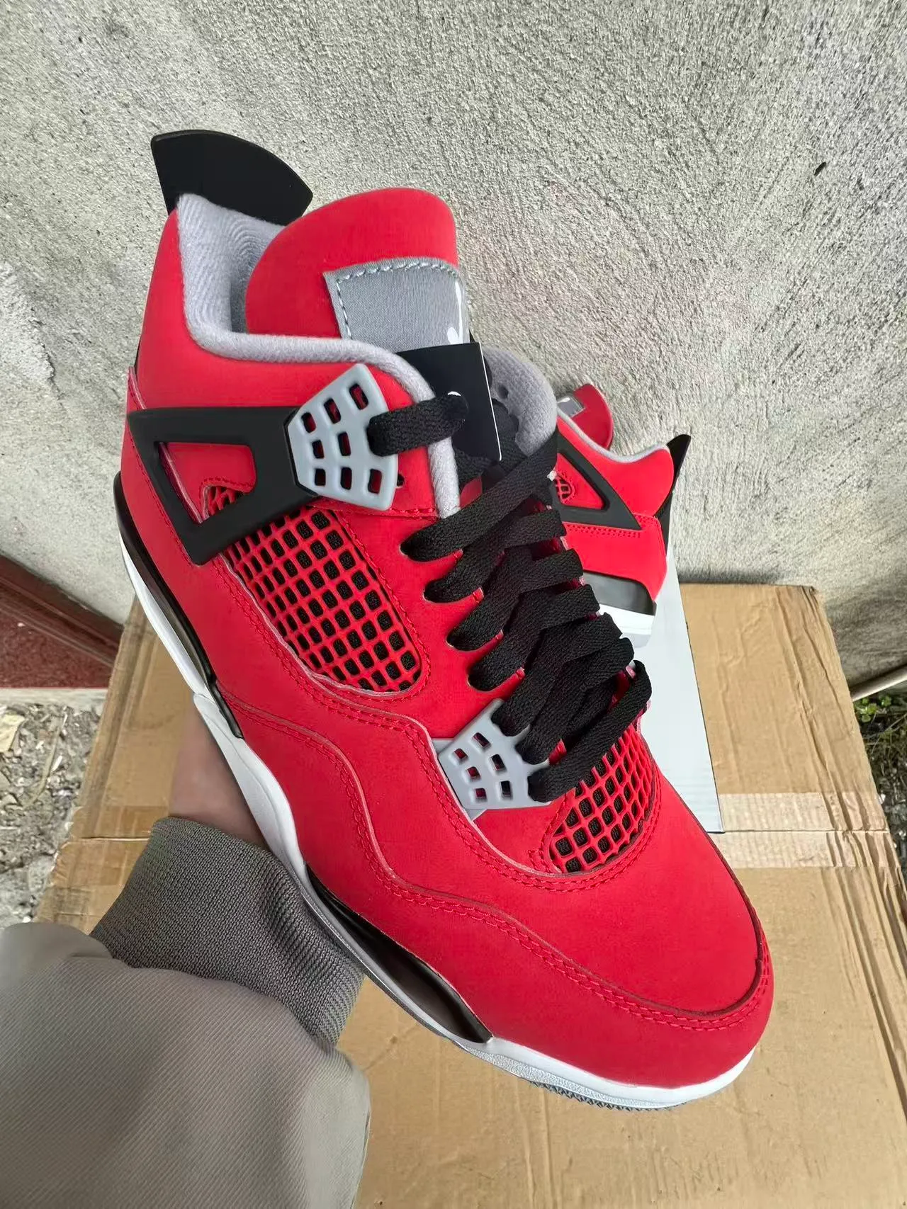 Chaussures de basketball Air Jordan 4 rouge noir blanc 2