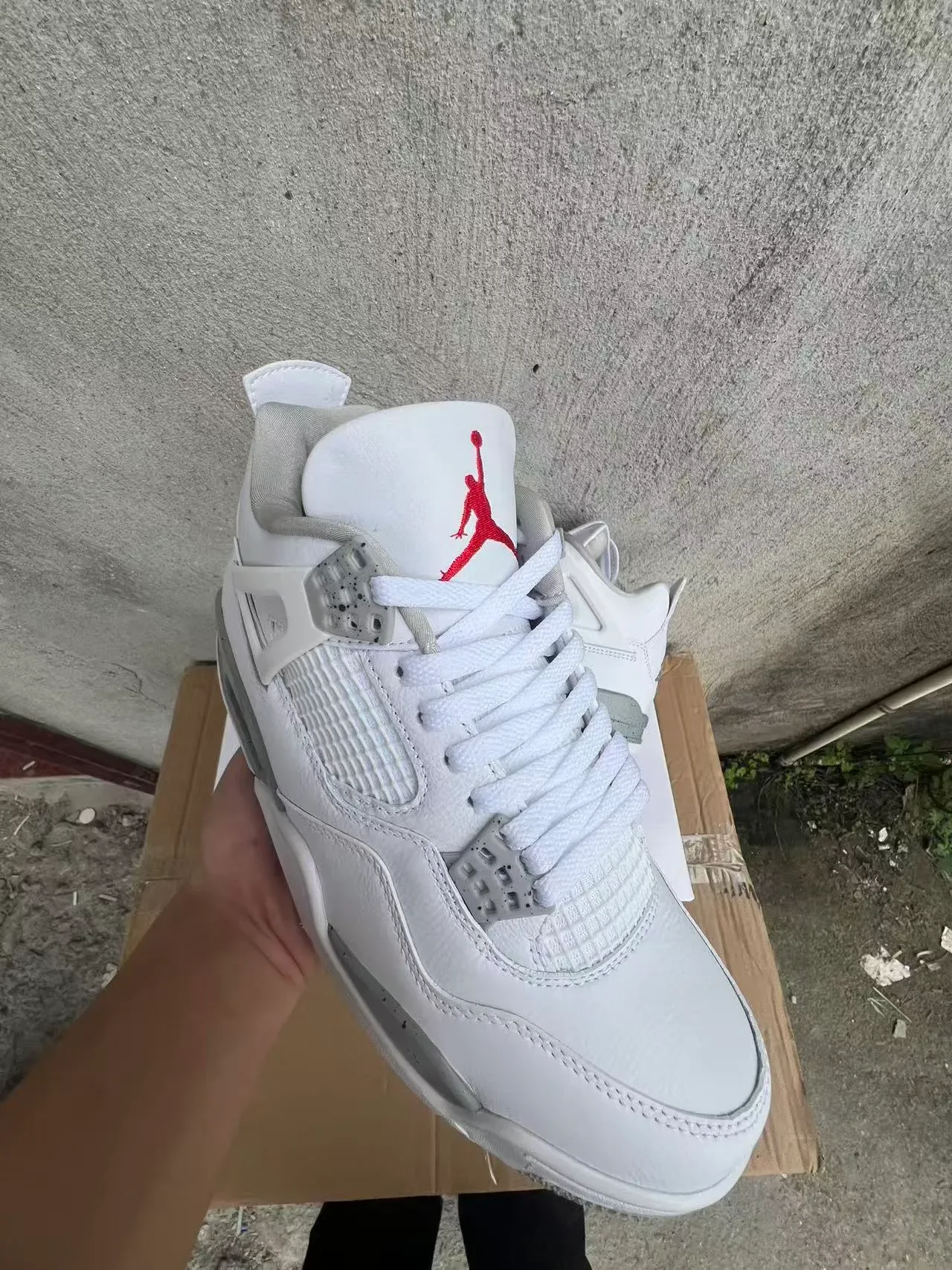 Air Jordan 4 White Gray Speckled Basketball Shoes 3