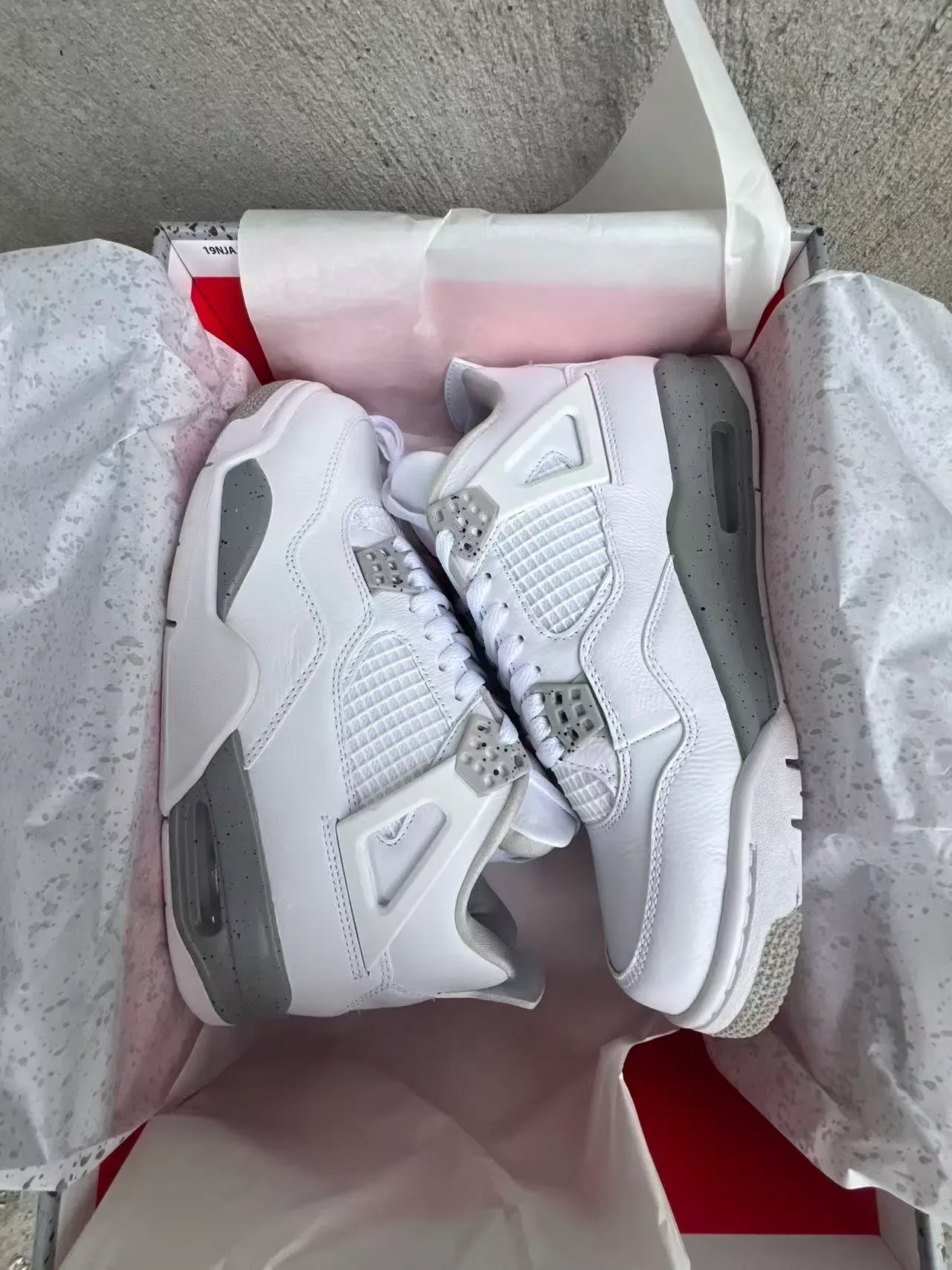 Air Jordan 4 White Gray Speckled Basketball Shoes 9