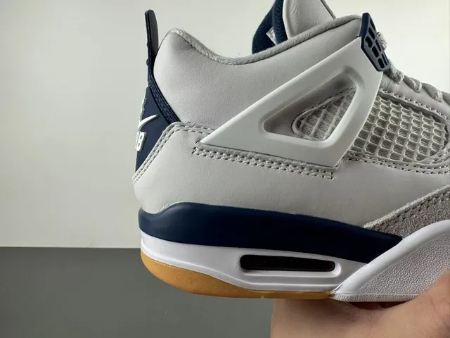 Air Jordan 4 White Navy Gum Basketball Shoes 3