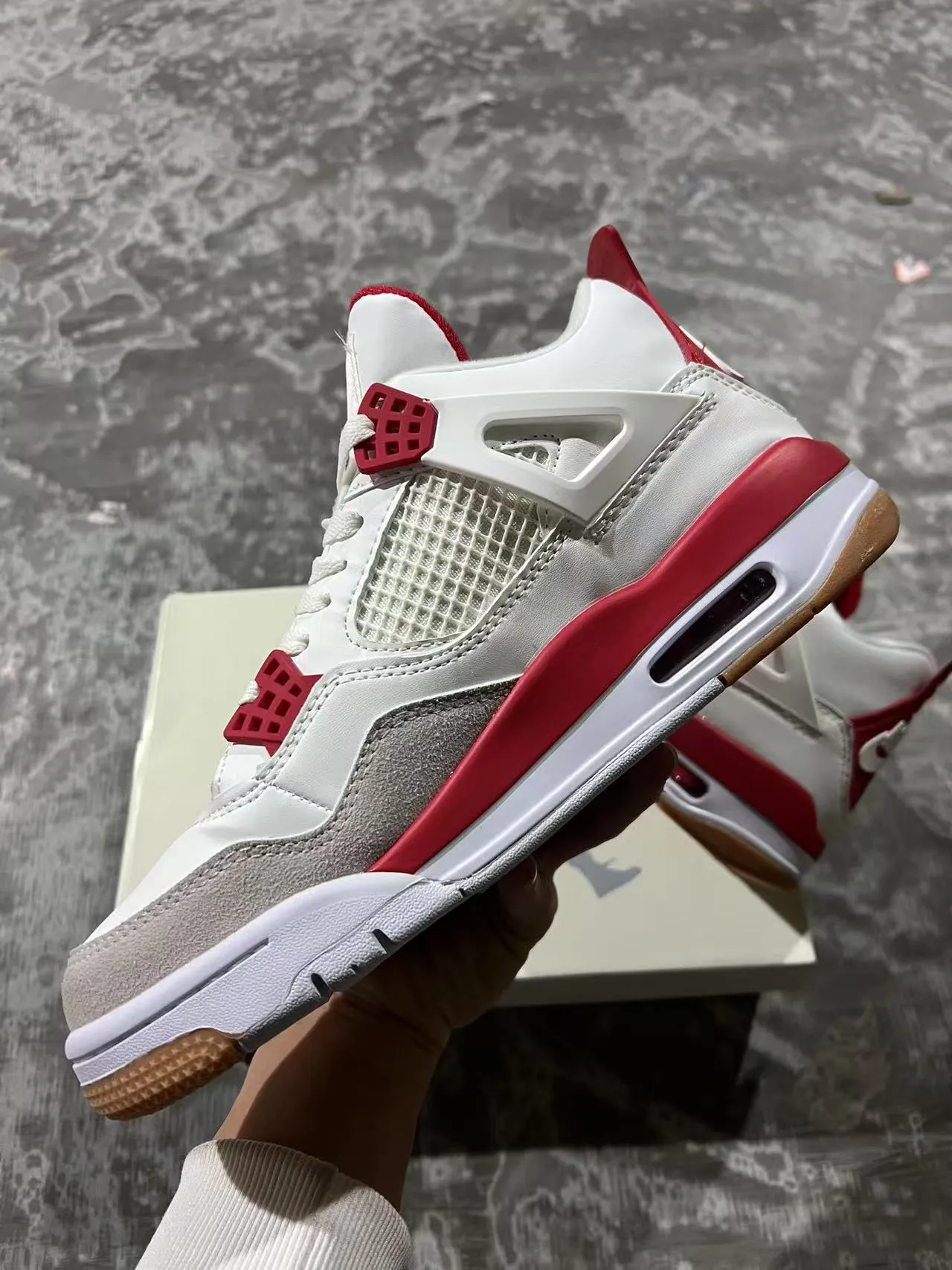 Air Jordan 4 Tênis de Basquete Branco Vermelho Goma 5