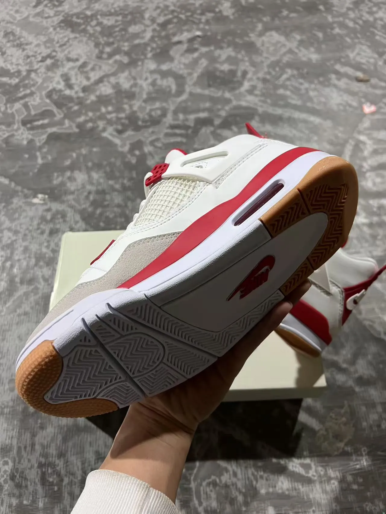 Air Jordan 4 Tênis de Basquete Branco Vermelho Goma 6