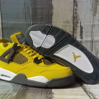 Air Jordan 4 Yellow Basketball Shoes