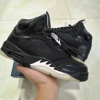 Air Jordan 5 Black White Lightning Bolt Basketball Shoes
