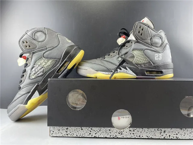 Air Jordan 5 Gray and Yellow Basketball Shoes 13