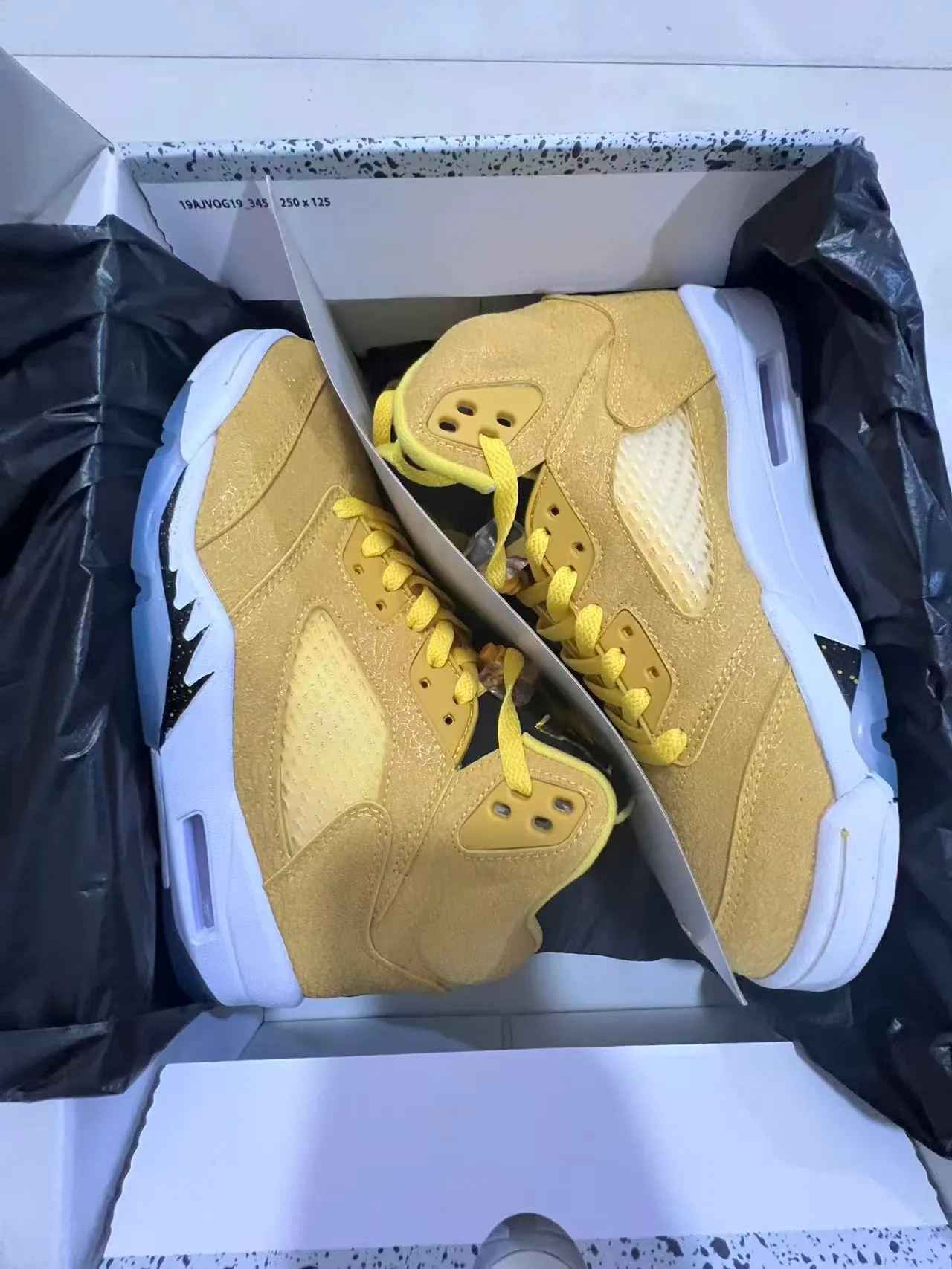 Air Jordan 5 Mustard Yellow Suede Mesh Basketball Shoes 9