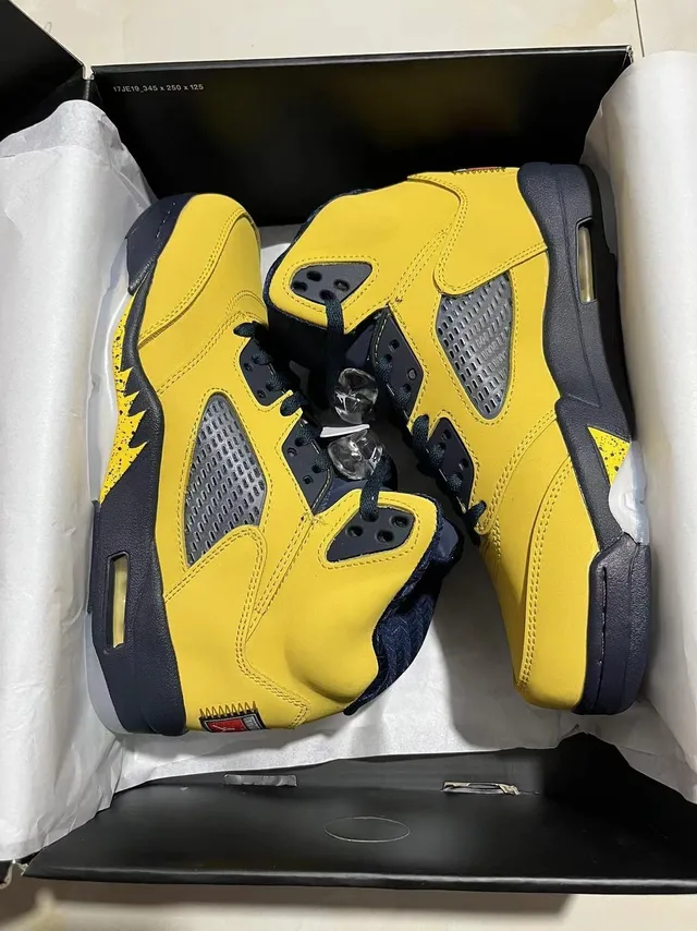 Air Jordan 5 Yellow and Navy Basketball Shoes 7