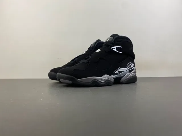 Air Jordan 8 কালো এবং ধাতুকর রূপালী বাস্কেটবল জুতো 10