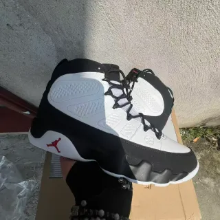 Air Jordan 9 白黑红 篮球鞋