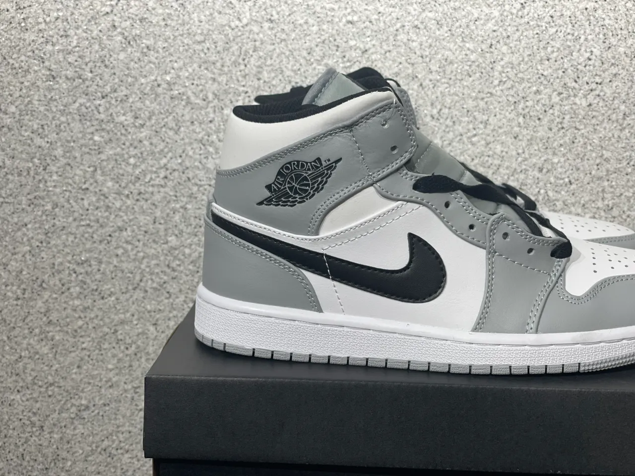 Air Jordan Gray White High-Top Leather And Synthetic Upper Basketball Shoes 4