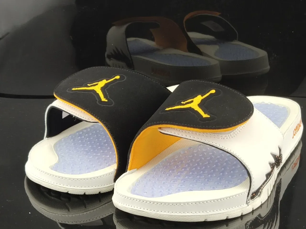 Air Jordan Slide Podded Footbed Off-White Black Yellow Slippers 2