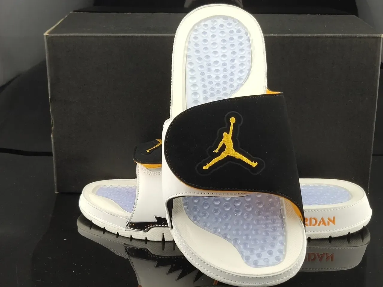 Air Jordan Slide Podded Footbed Off-White Black Yellow Slippers 4