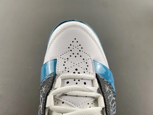 Air Jordan White Blue High-Top Silhouette Patent Leather Toe Cap Basketball Shoes 5