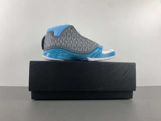 Air Jordan White Blue High-Top Silhouette Patent Leather Toe Cap Basketball Shoes 15
